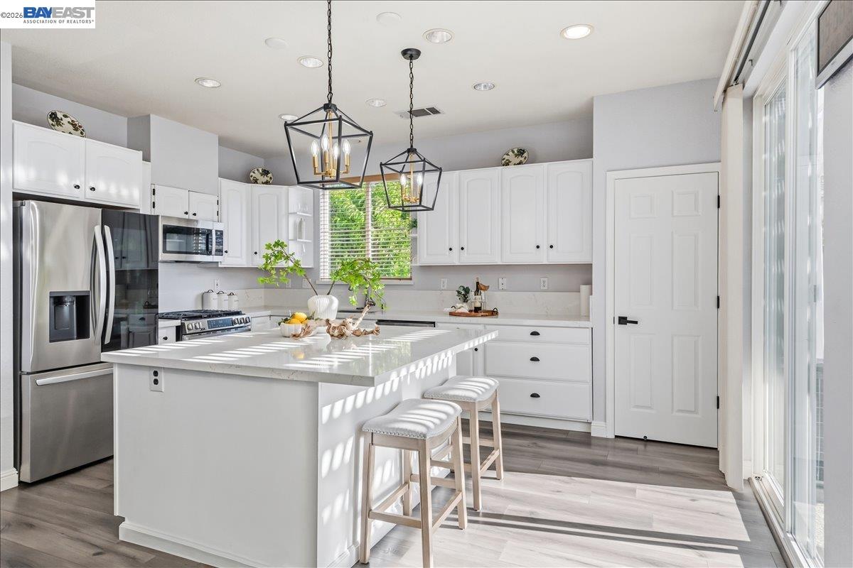 4708 Finch Way Dublin, CA 94568 - Photo 8 of 47