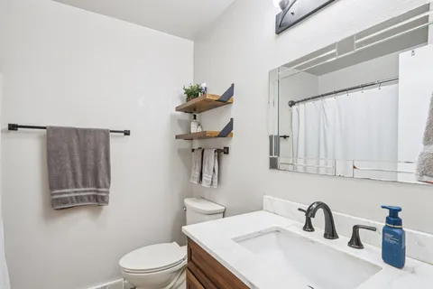 $355,000 | 207 Pauquette Drive, Poynette, WI 53955