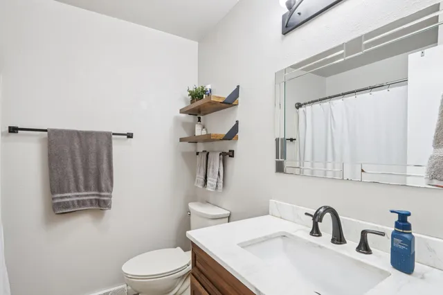 $355,000 | 207 Pauquette Drive, Poynette, WI 53955