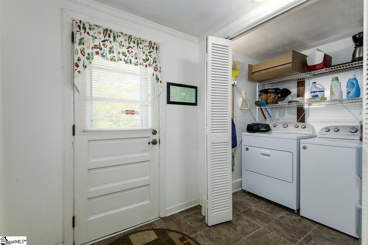 1435 North Old Pendleton Road Easley, SC 29642 - Photo 16 of 25