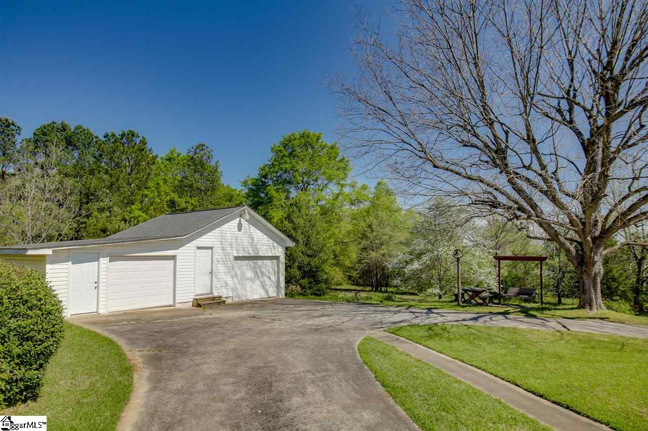 1435 North Old Pendleton Road Easley, SC 29642 - Photo 19 of 25