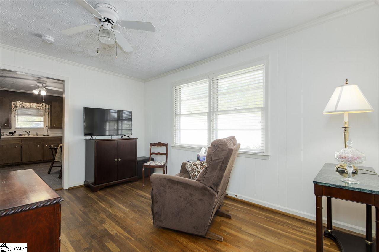 1435 North Old Pendleton Road Easley, SC 29642 - Photo 7 of 25