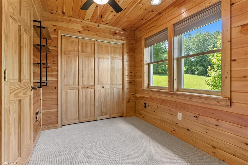 285 Black Bear Ridge Sparta, NC 28675 - Photo 29 of 35