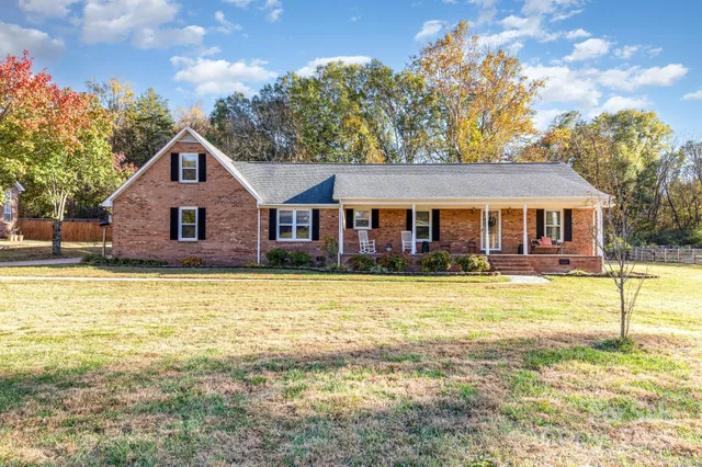 $550,000 | 2595 Shamrock Road, Harrisburg, NC 28075