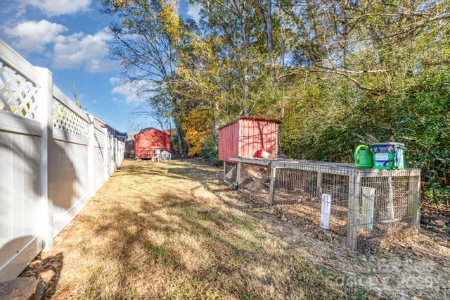 $550,000 | 2595 Shamrock Road, Harrisburg, NC 28075