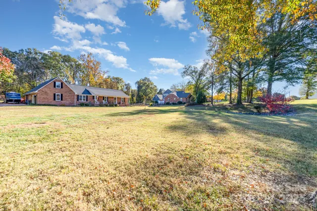 $575,000 | 2595 Shamrock Road, Harrisburg, NC 28075