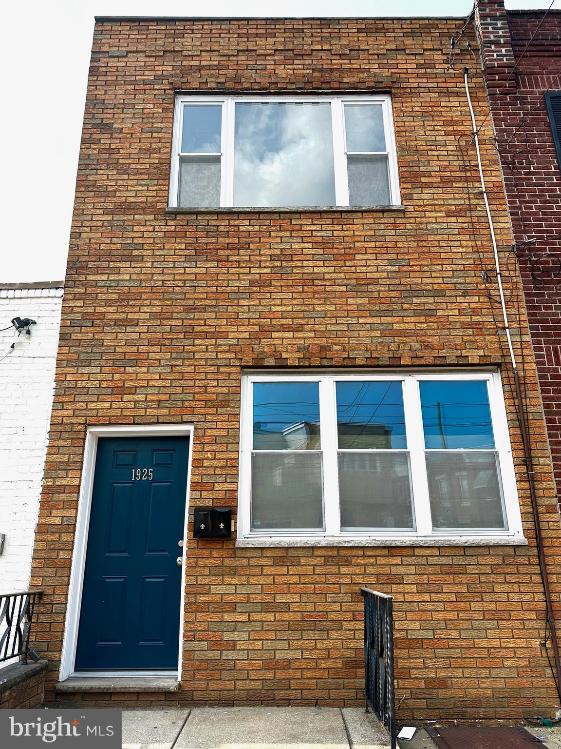 1925 West Passyunk Avenue, Unit 1 Philadelphia, PA 19145 - Photo 1 of 12 a view of brick building