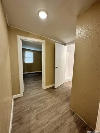 $950 | 314 North Nueces, Unit C, San Antonio, TX 78207