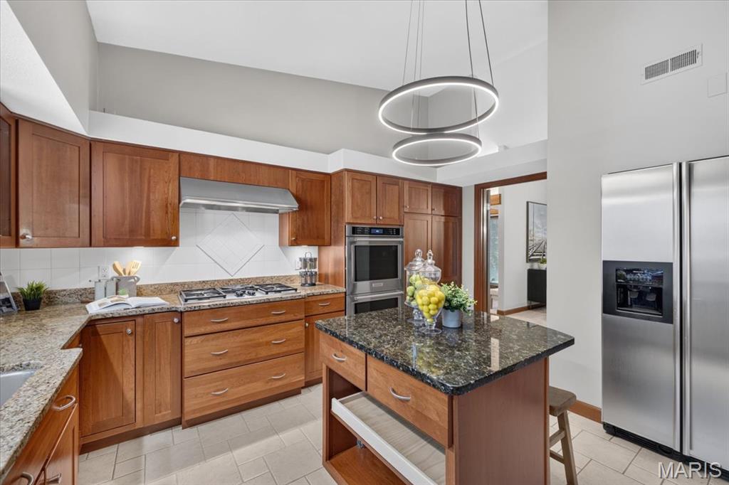 11441 Ladue Road St. Louis, MO 63141 - Photo 17 of 74 Gallery Image 17
