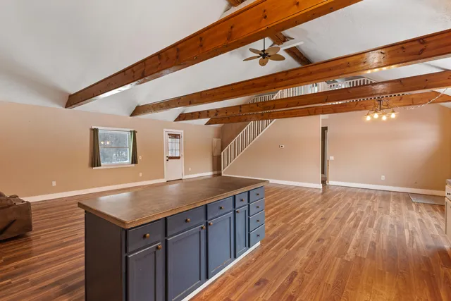 $275,000 | 557 West James Street, Lawrence, MI 49064