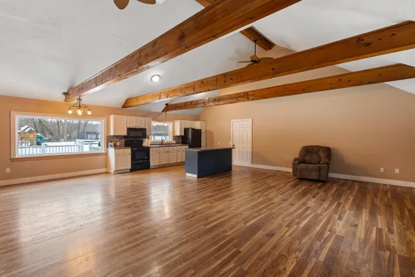 $265,000 | 557 West James Street, Lawrence, MI 49064