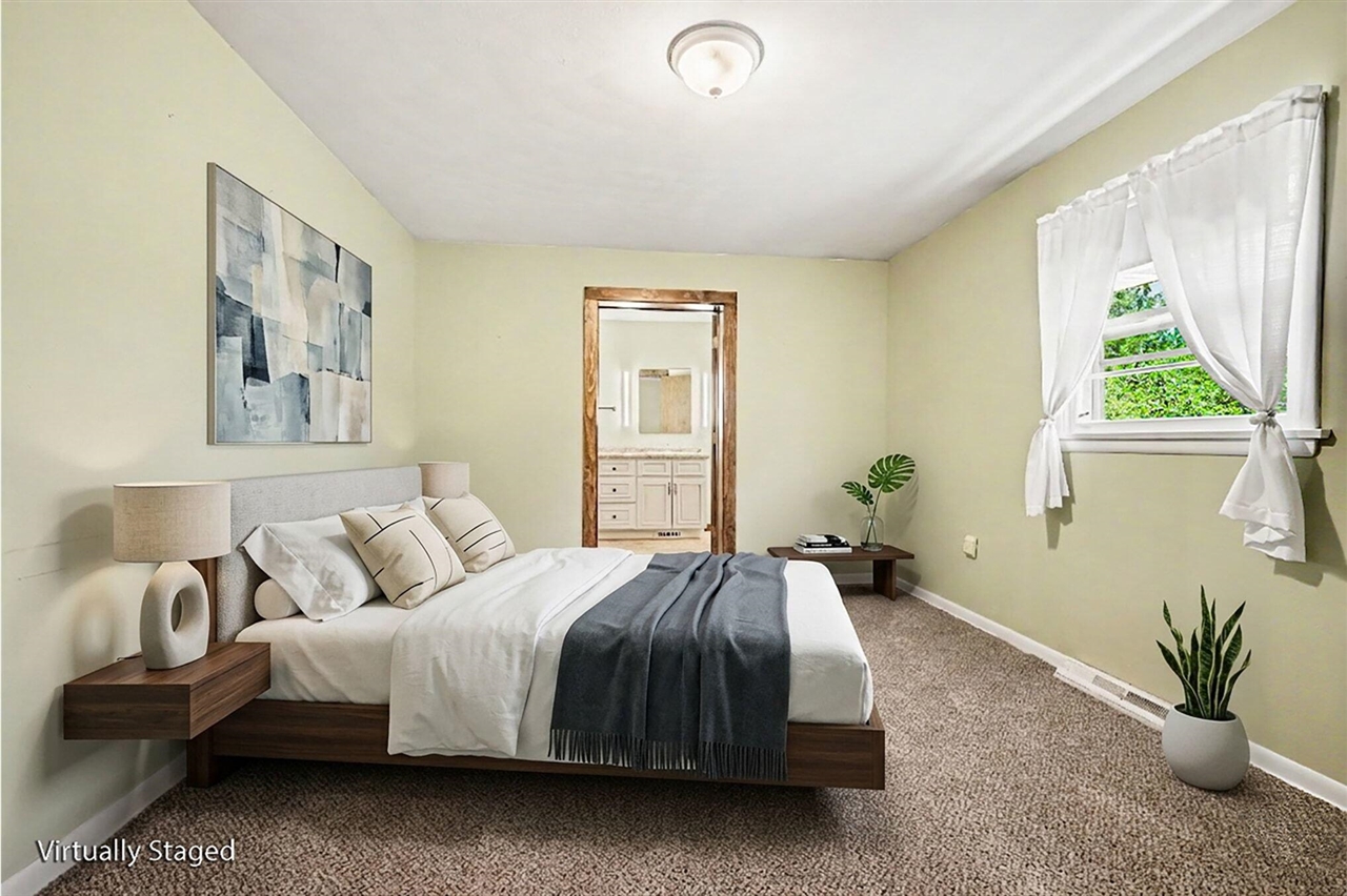 312 Cedar Street Wayland, MI 49348 - Photo 13 of 35