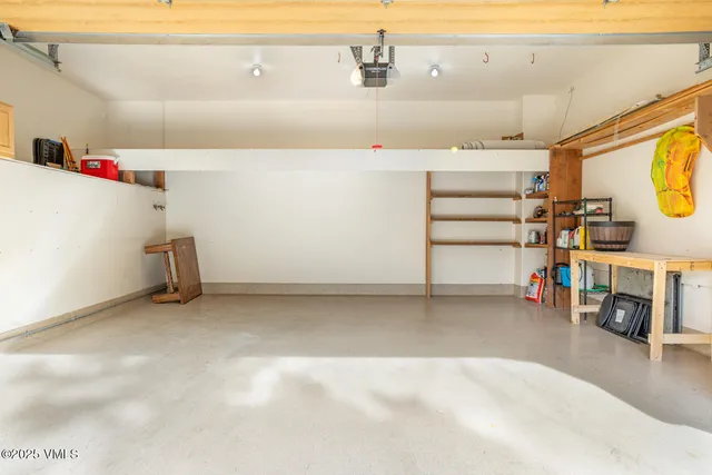 a view of a storage & utility room with washer and dryer