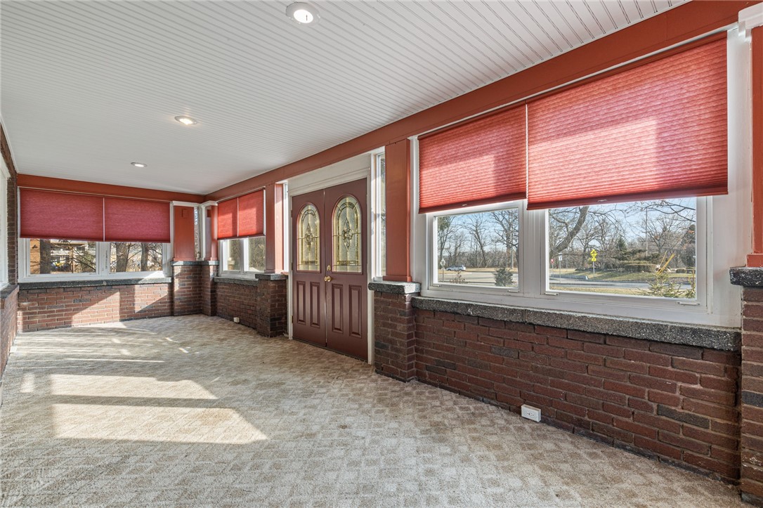 362 Seneca Road Irondequoit, NY 14622 - Photo 18 of 50