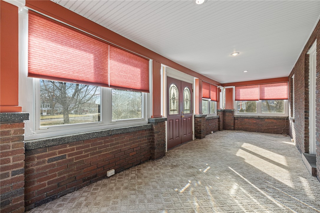 362 Seneca Road Irondequoit, NY 14622 - Photo 19 of 50