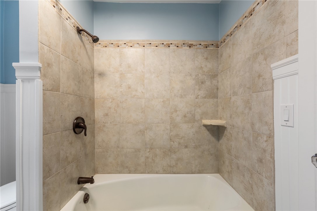 362 Seneca Road Irondequoit, NY 14622 - Photo 33 of 50