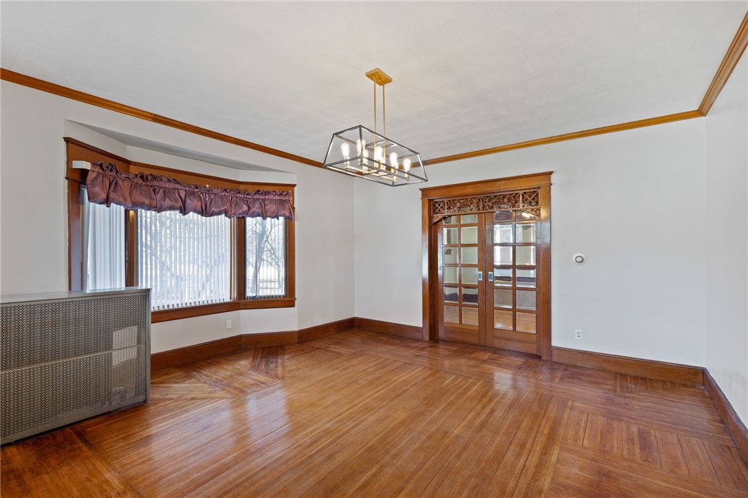 362 Seneca Road Irondequoit, NY 14622 - Photo 4 of 50