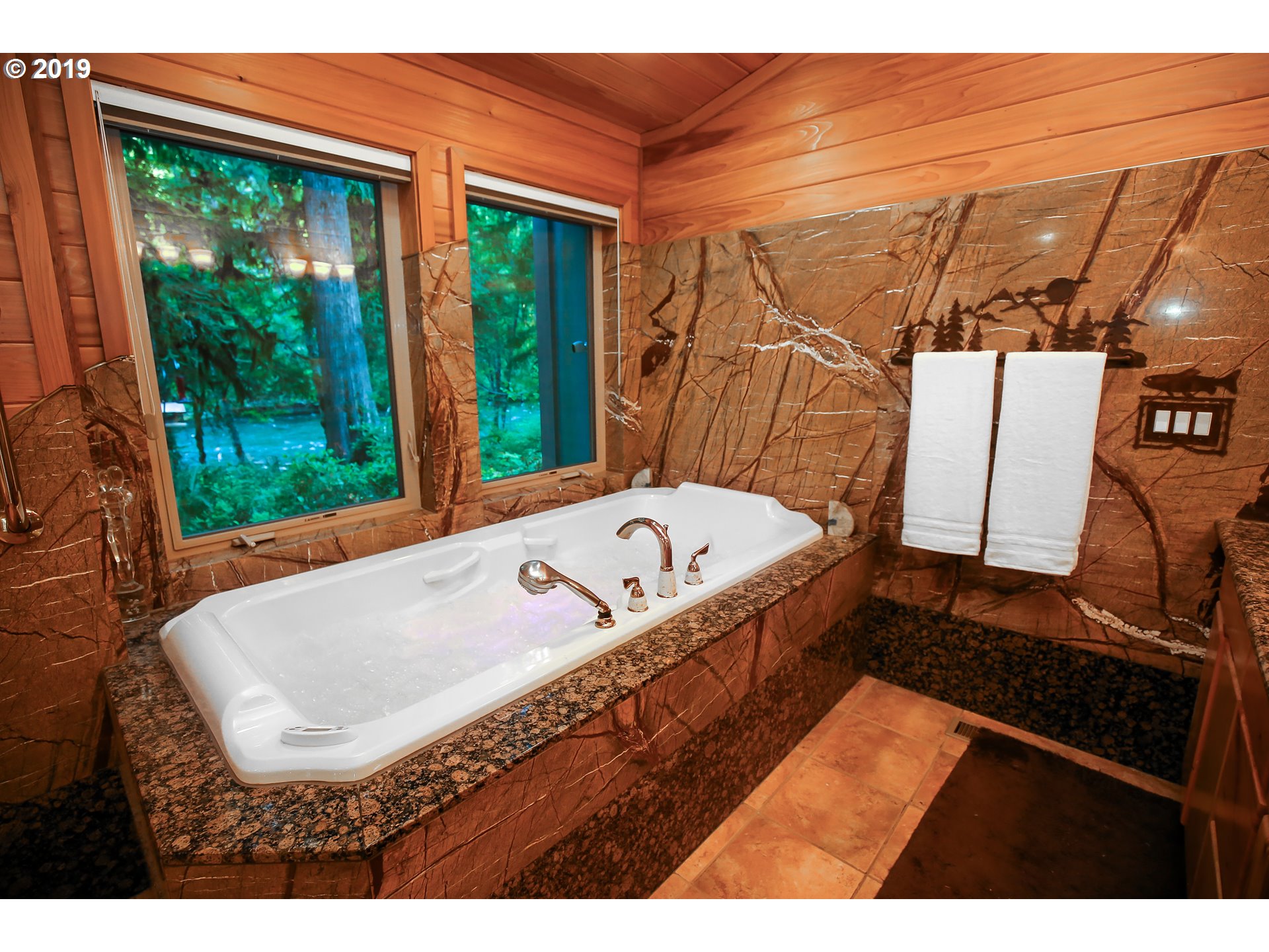 57020 North Bank Road Mckenzie Bridge, OR 97413 - Photo 11 of 31 Gallery Image 11