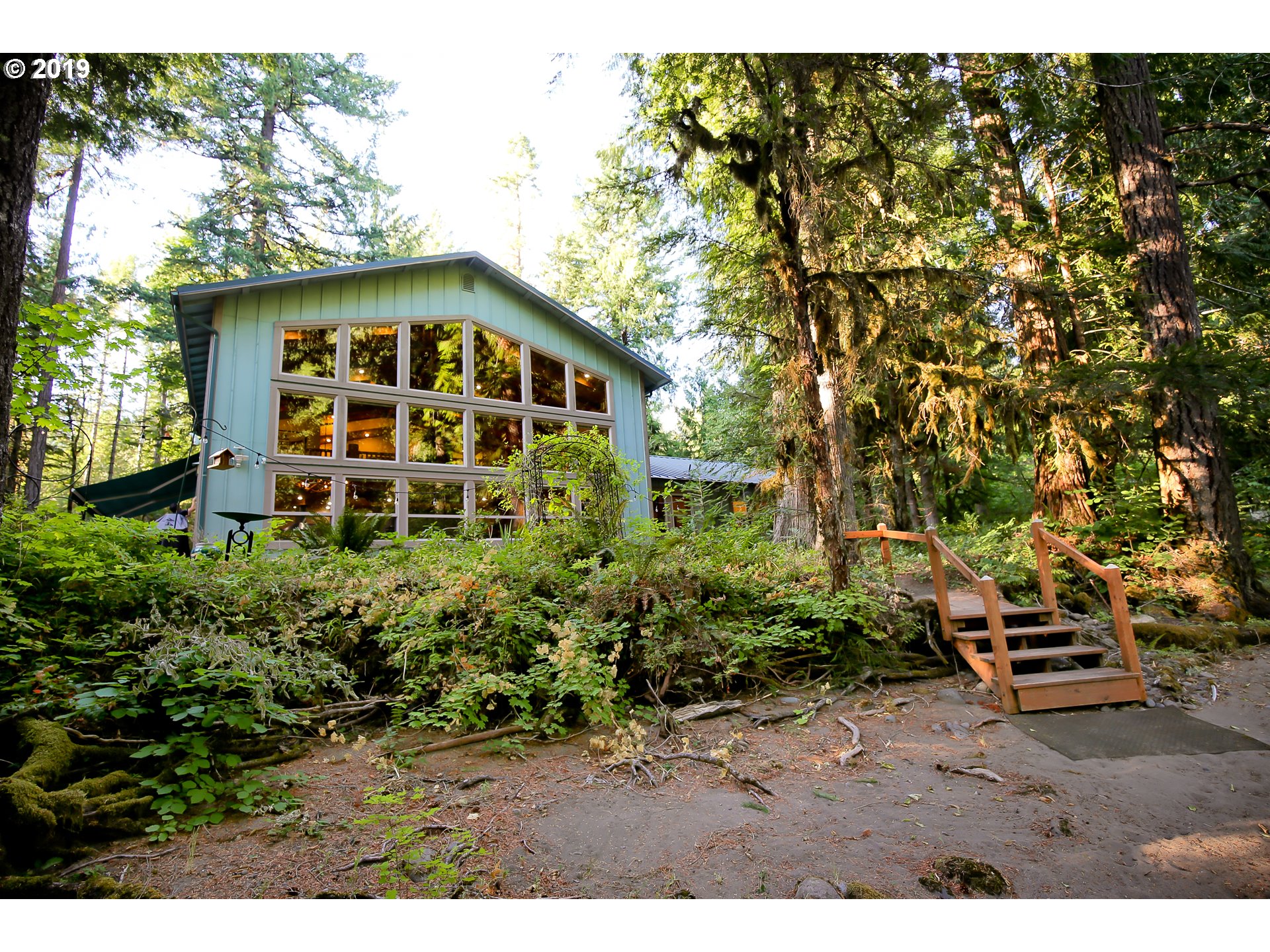 57020 North Bank Road Mckenzie Bridge, OR 97413 - Photo 16 of 31 Gallery Image 16
