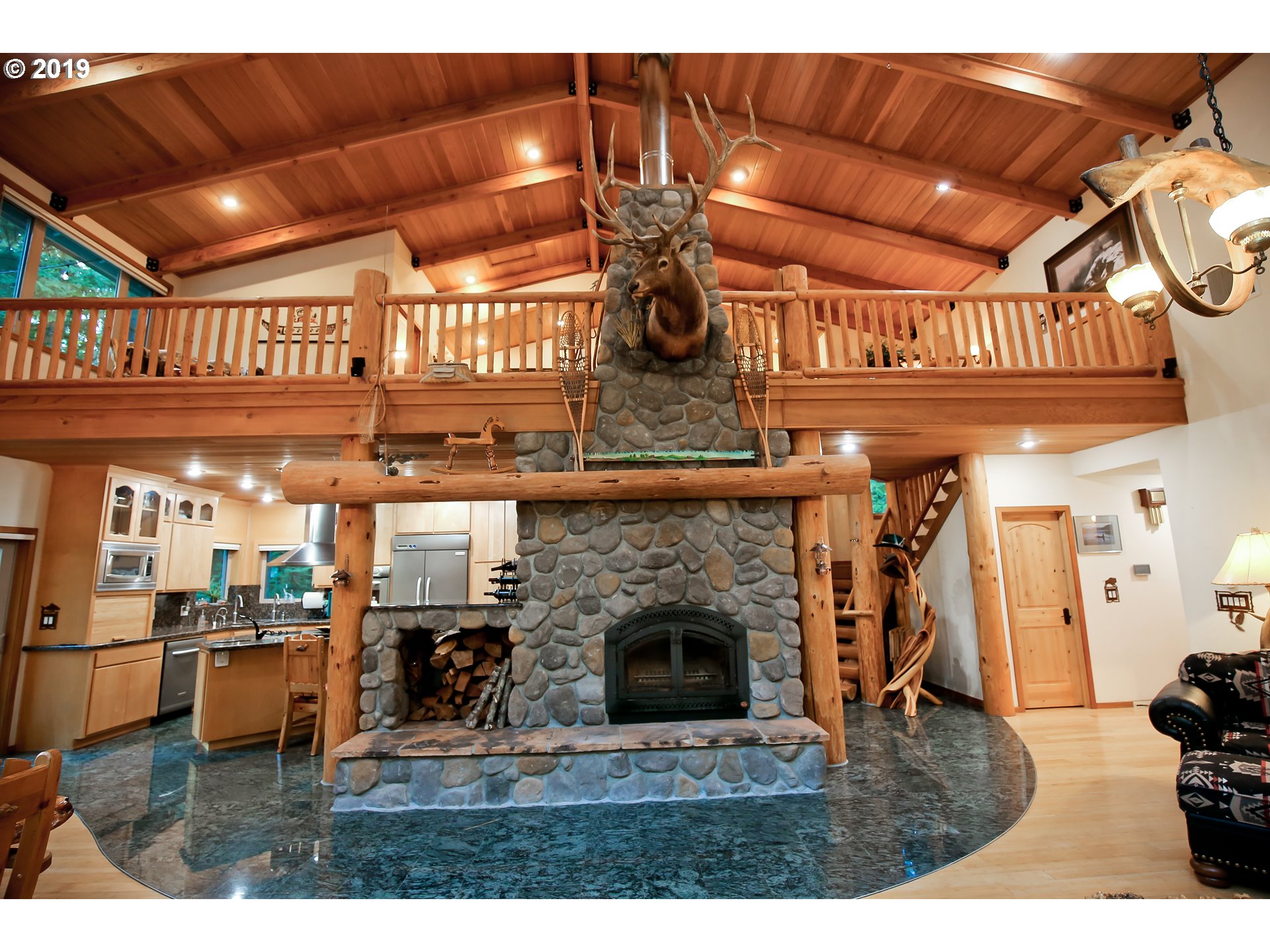 57020 North Bank Road Mckenzie Bridge, OR 97413 - Photo 5 of 31 Gallery Image 5