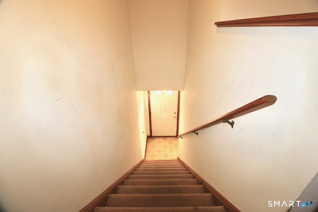 6 North Lane Wallingford, CT 06492 - Photo 23 of 34 a view of entryway