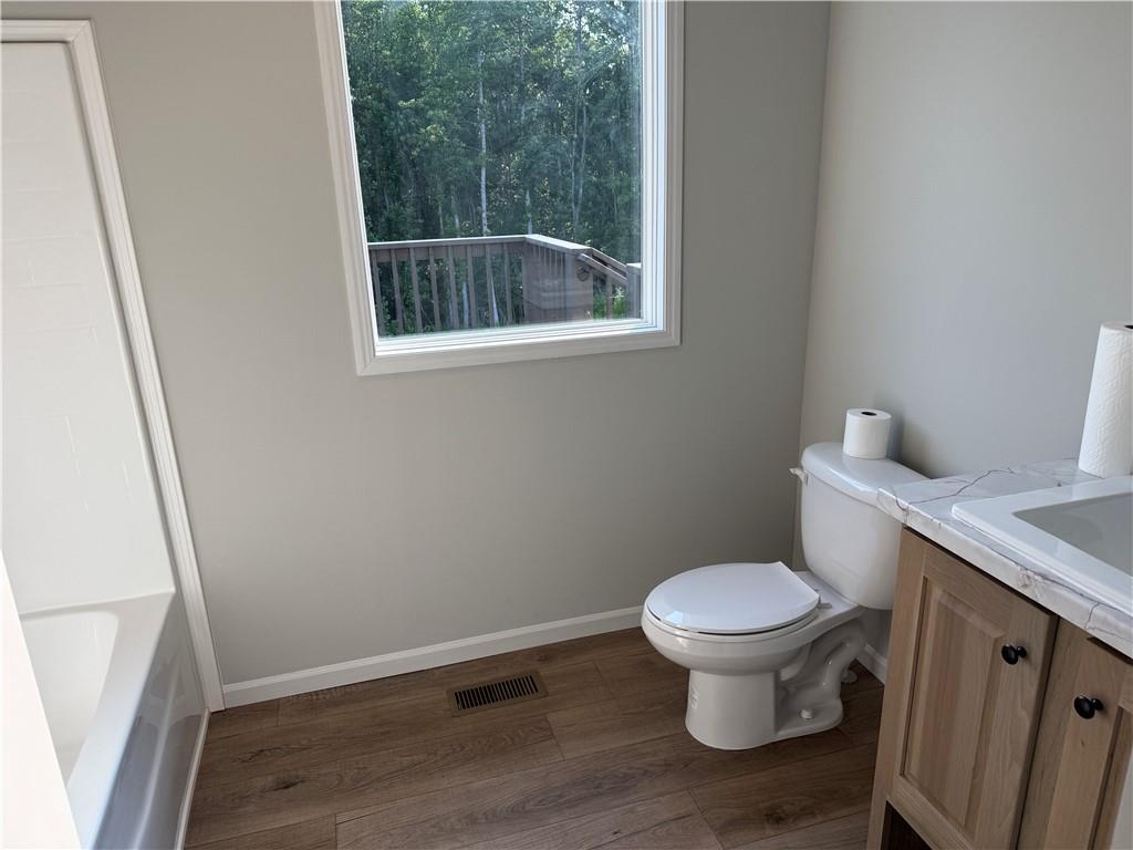 654 Robertson Loop Road Clarkesville, GA 30523 - Photo 10 of 21