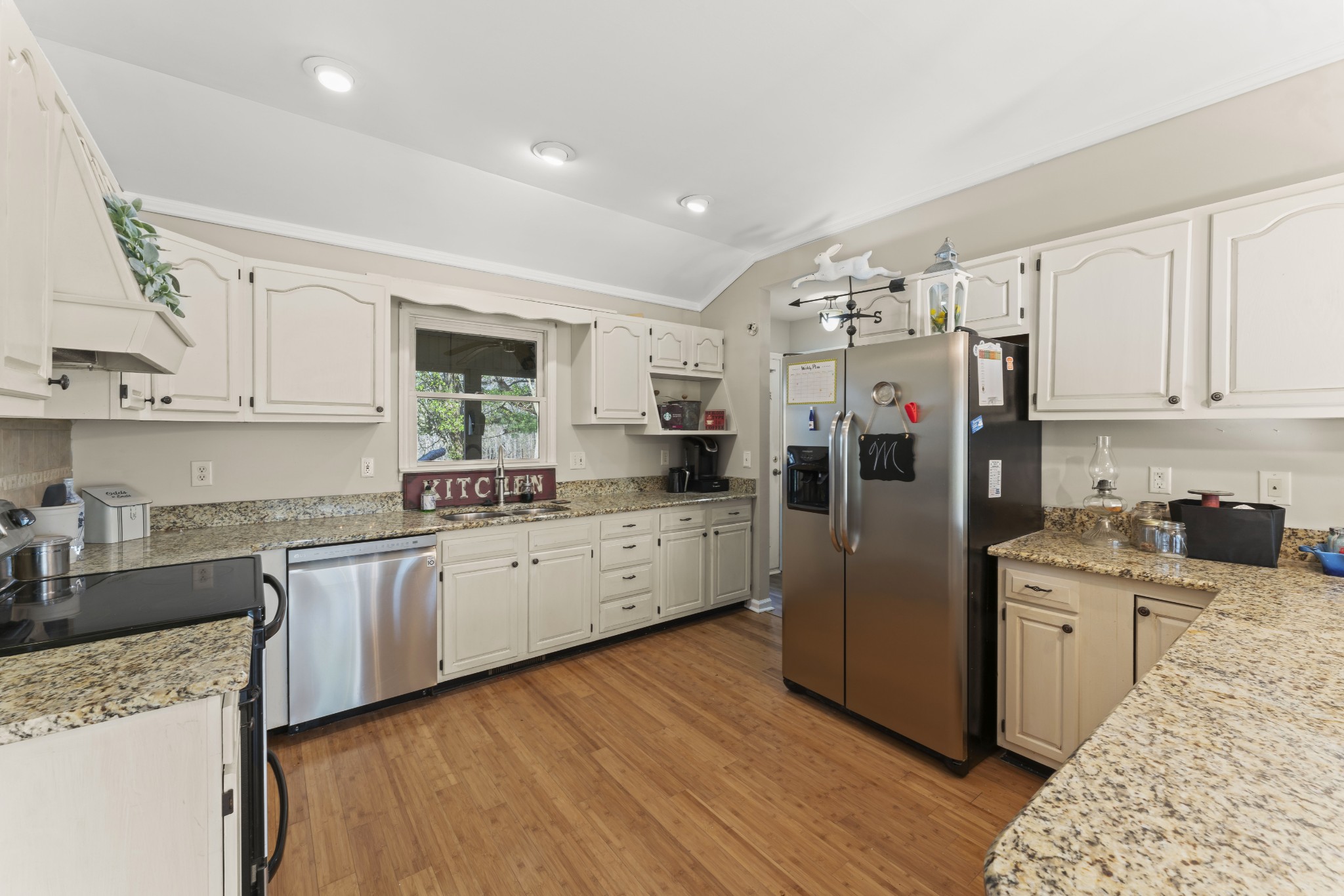 883 Raysville Road Tullahoma, TN 37388 - Photo 5 of 20 Gallery Image 5