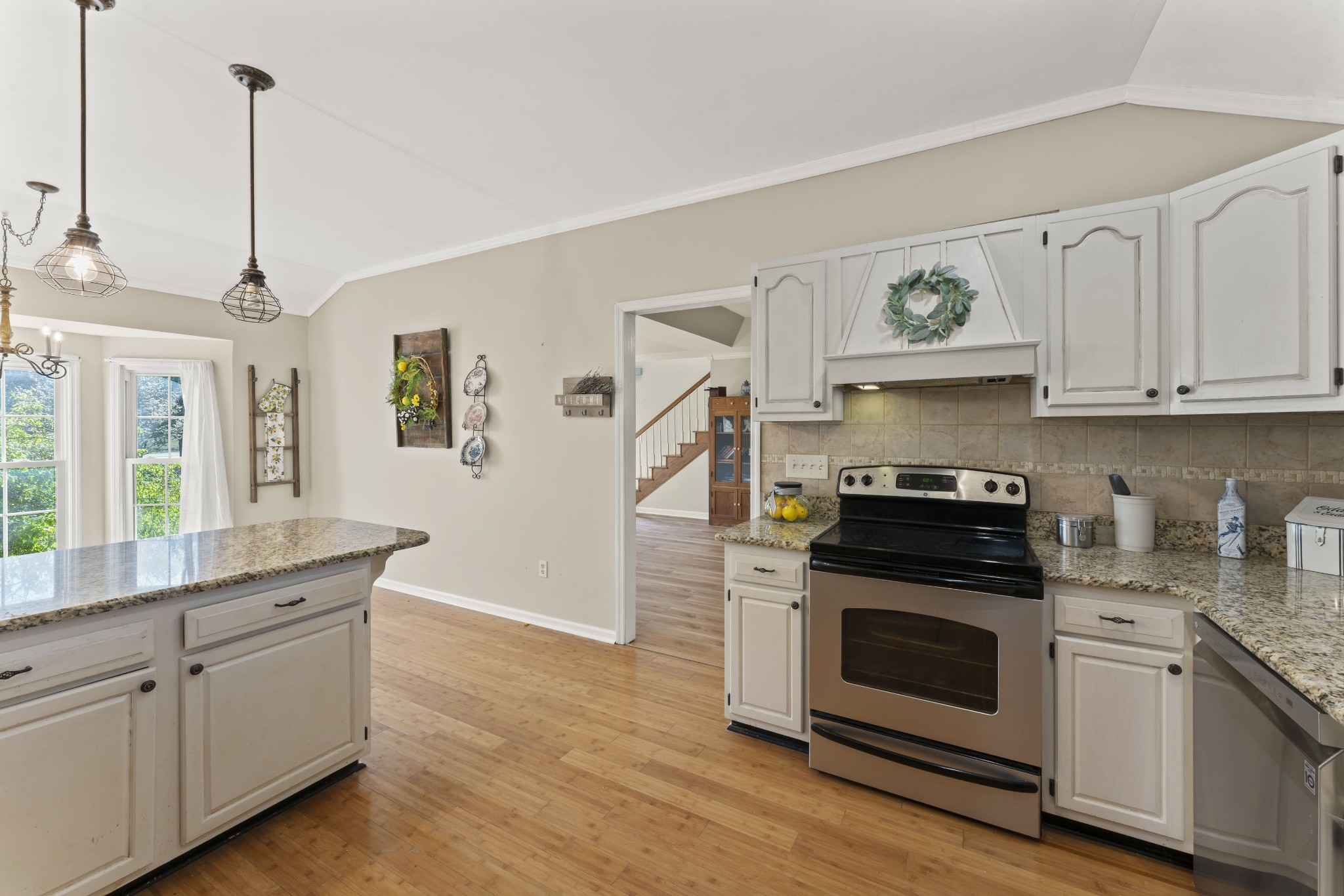 883 Raysville Road Tullahoma, TN 37388 - Photo 7 of 20 Gallery Image 7
