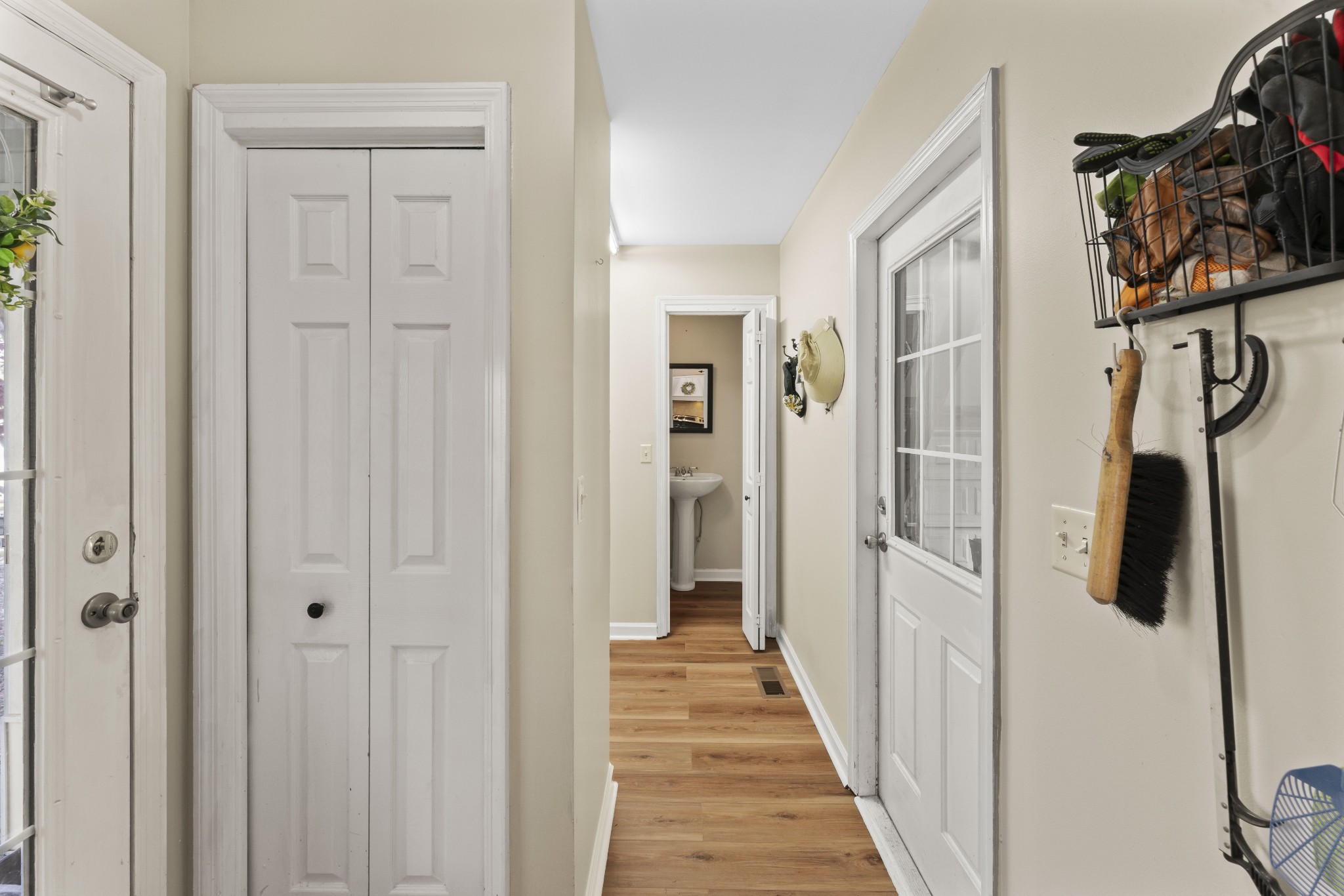 883 Raysville Road Tullahoma, TN 37388 - Photo 8 of 20 Gallery Image 8