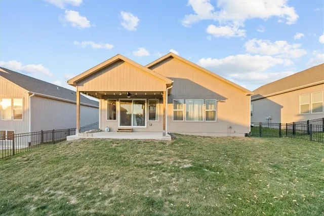 $509,000 | 25179 West 142nd Street, Olathe, KS 66061