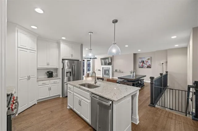 $514,000 | 25179 West 142nd Street, Olathe, KS 66061