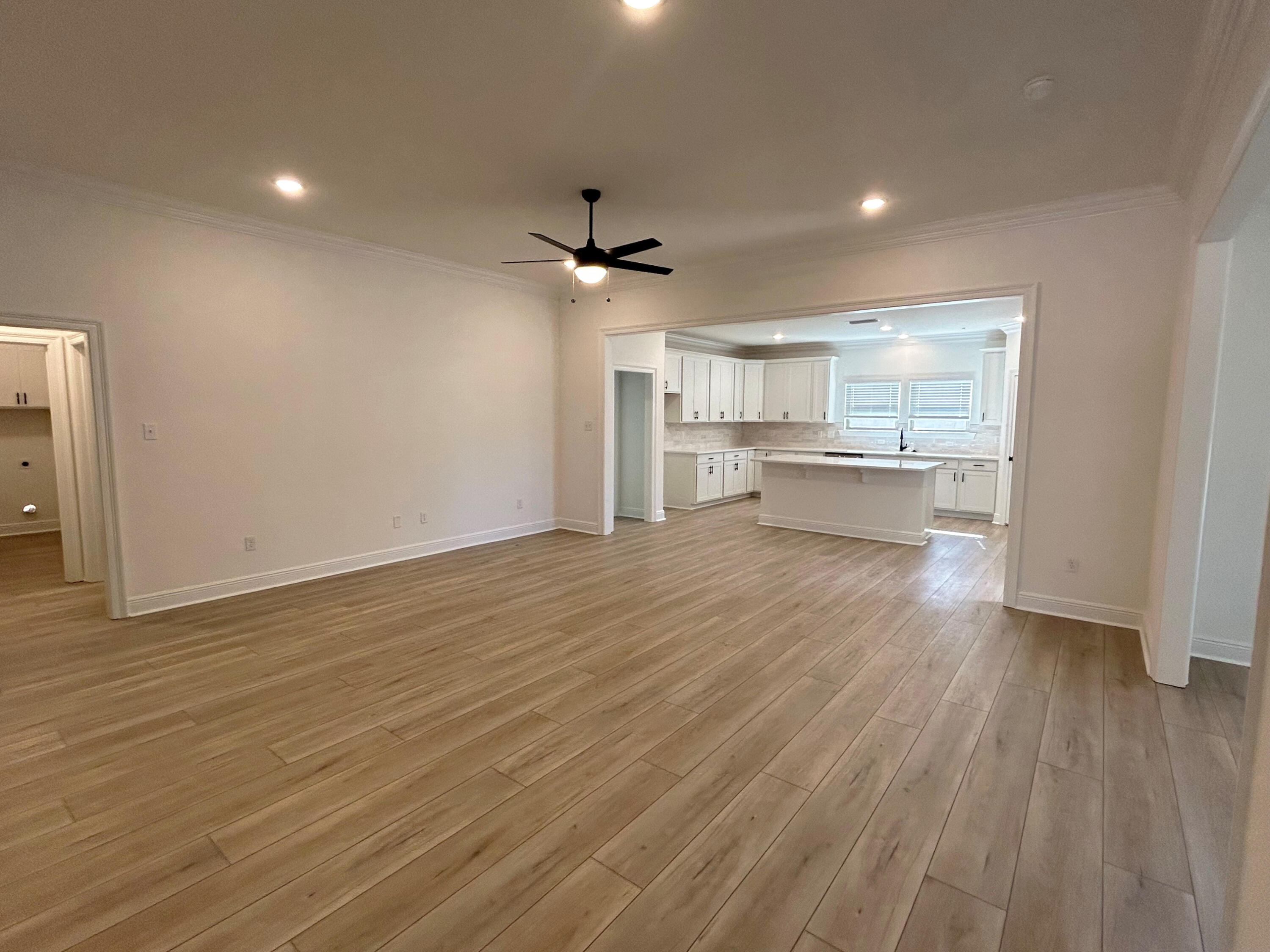 2735 Louis Circle Crestview, FL 32536 - Photo 5 of 22 Picture74 copy