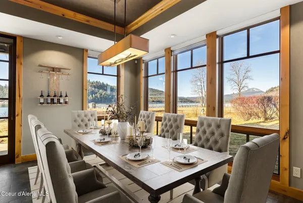 $995,000 | 651 Dover Bay Parkway, Unit 102, Dover, ID 83825