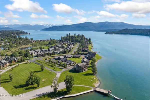 $995,000 | 651 Dover Bay Parkway, Unit 102, Dover, ID 83825