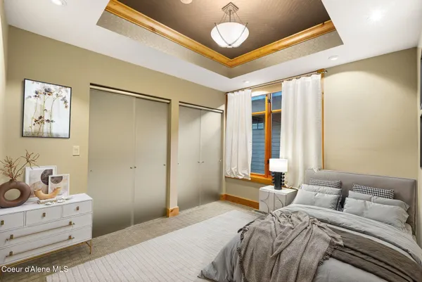 $995,000 | 651 Dover Bay Parkway, Unit 102, Dover, ID 83825