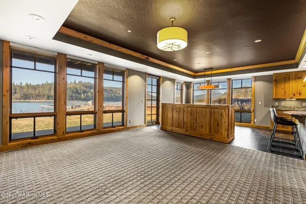 $995,000 | 651 Dover Bay Parkway, Unit 102, Dover, ID 83825