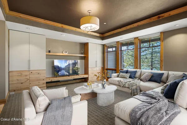 $995,000 | 651 Dover Bay Parkway, Unit 102, Dover, ID 83825