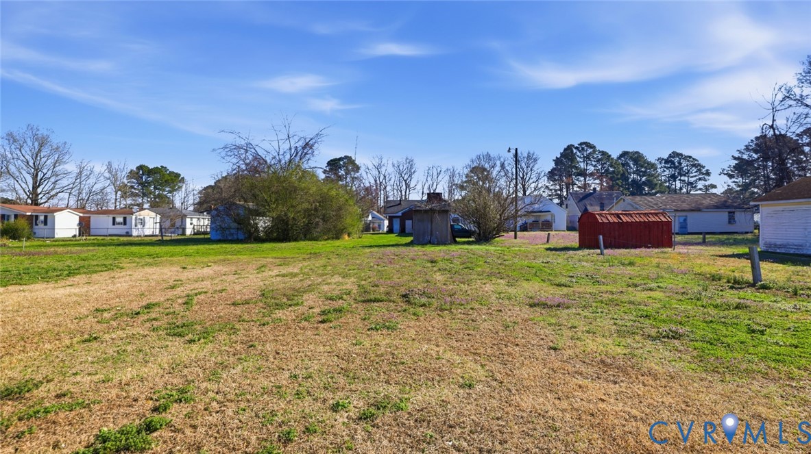 205 Cobb Street Franklin, VA 23851 - Photo 16 of 57 a building view with swimming pool in front of it