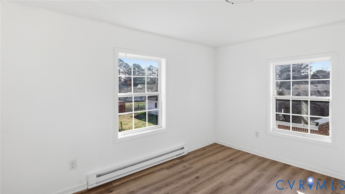 205 Cobb Street Franklin, VA 23851 - Photo 43 of 57 an empty room with a window