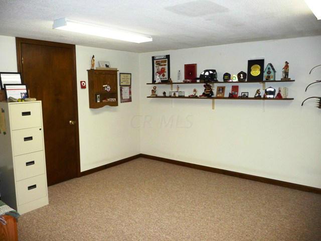 1777 Warren Road Delaware, OH 43015 - Photo 25 of 29