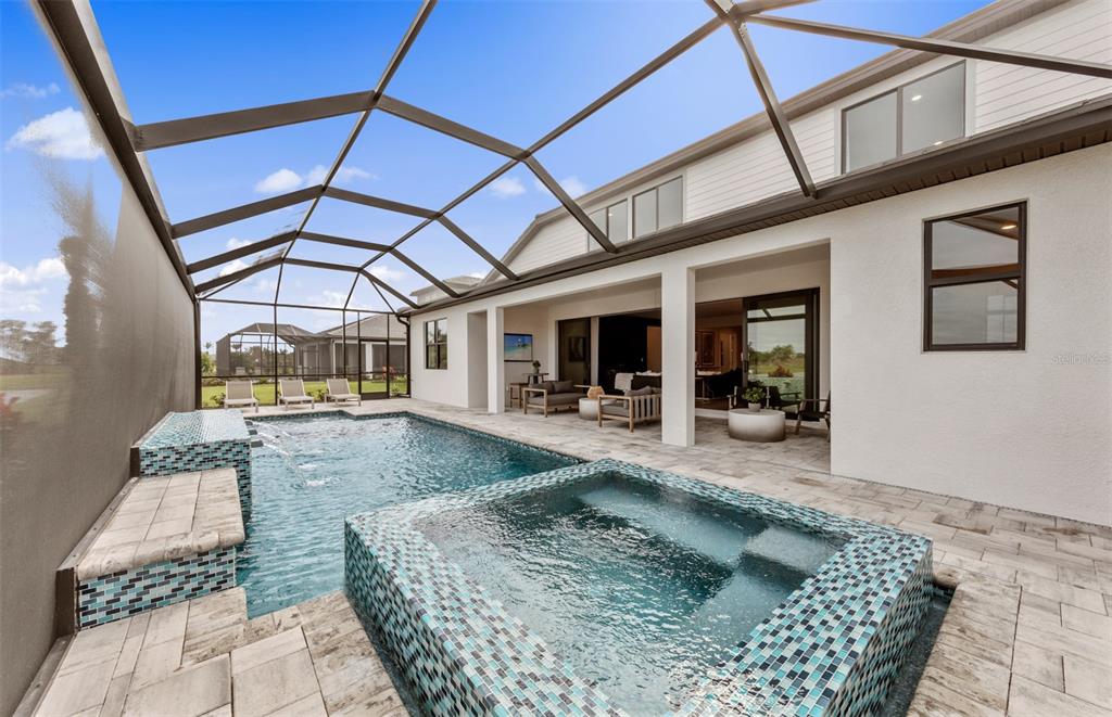 16427 Sapphire Point Drive Lakewood Ranch, FL 34211 - Photo 28 of 30 a view of living room