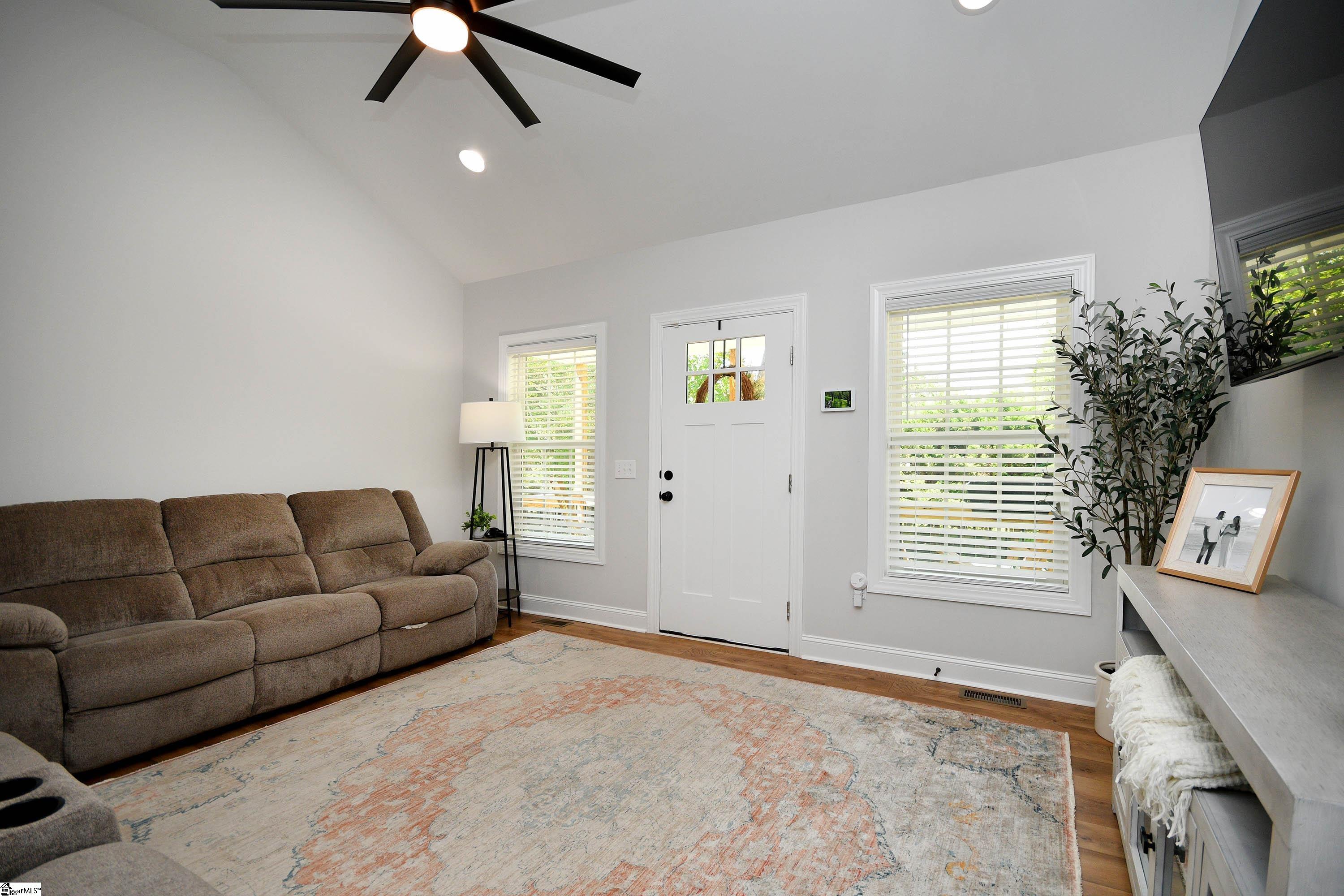 546 Edens Road Pickens, SC 29671 - Photo 14 of 30