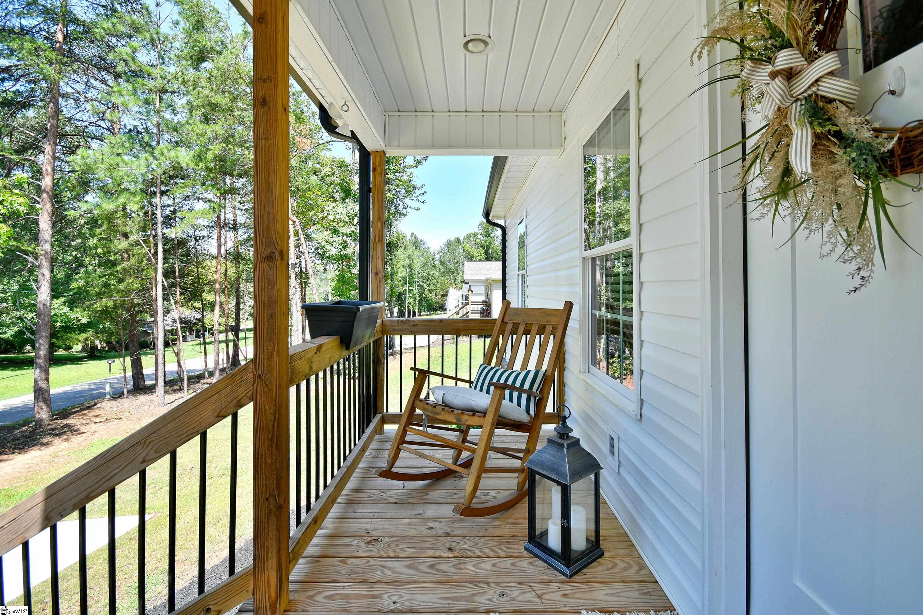 546 Edens Road Pickens, SC 29671 - Photo 2 of 30