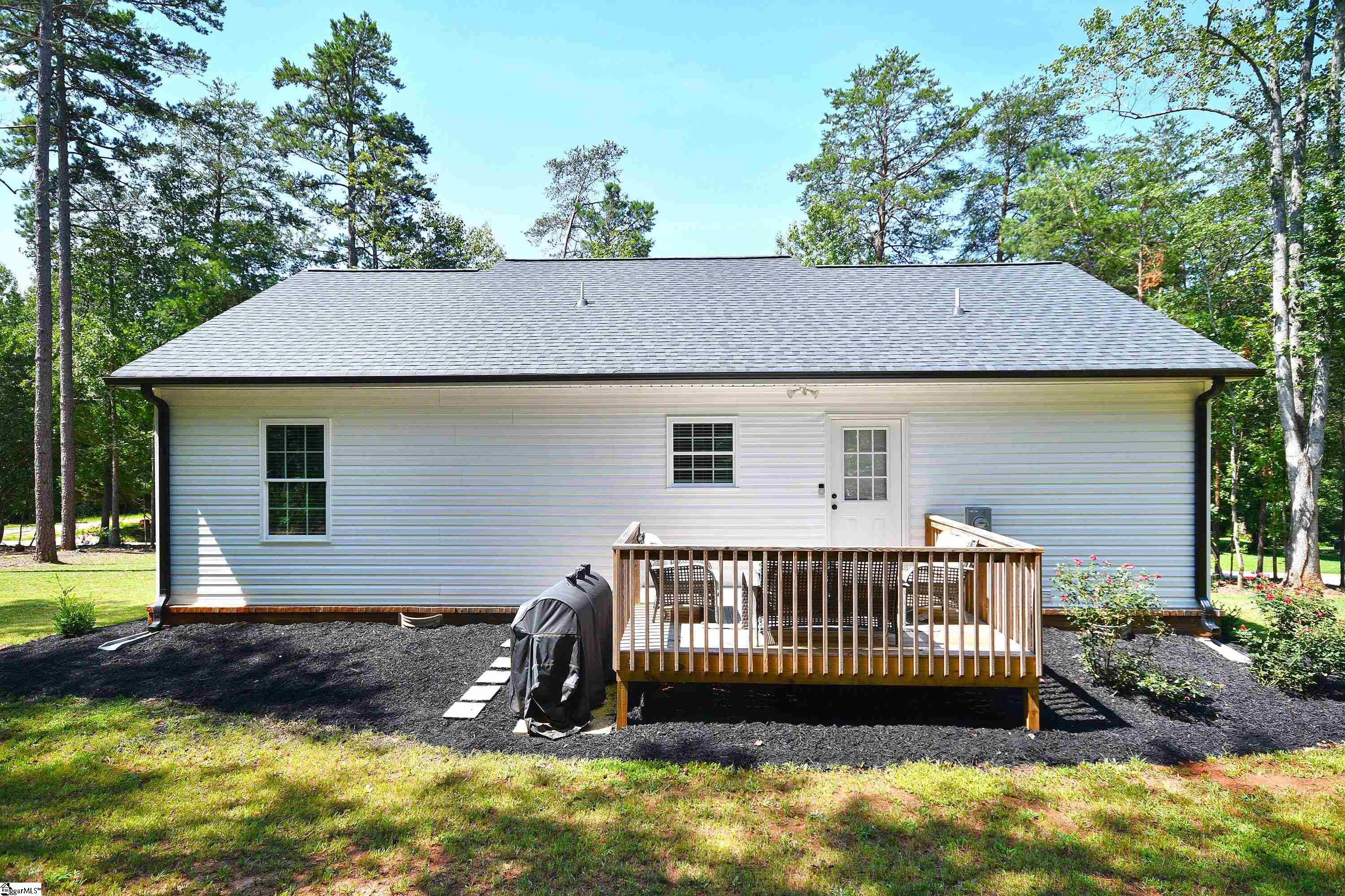 546 Edens Road Pickens, SC 29671 - Photo 6 of 30