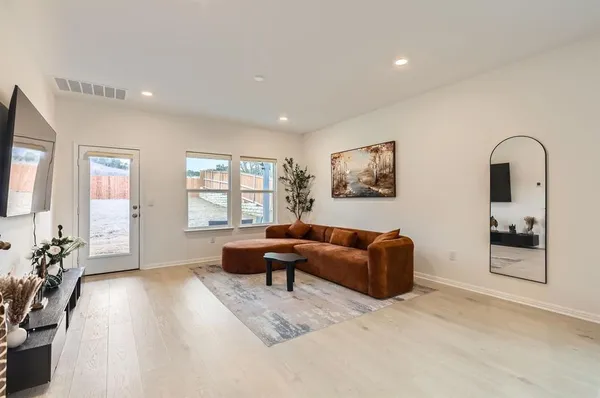 $2,495 | 2832 Indian Clover Trail, Leander, TX 78641