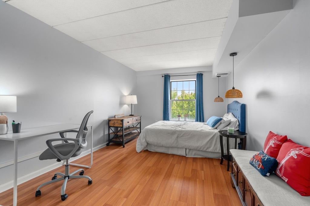 200 Captains Row, Unit 408 Chelsea, MA 02150 - Photo 11 of 19