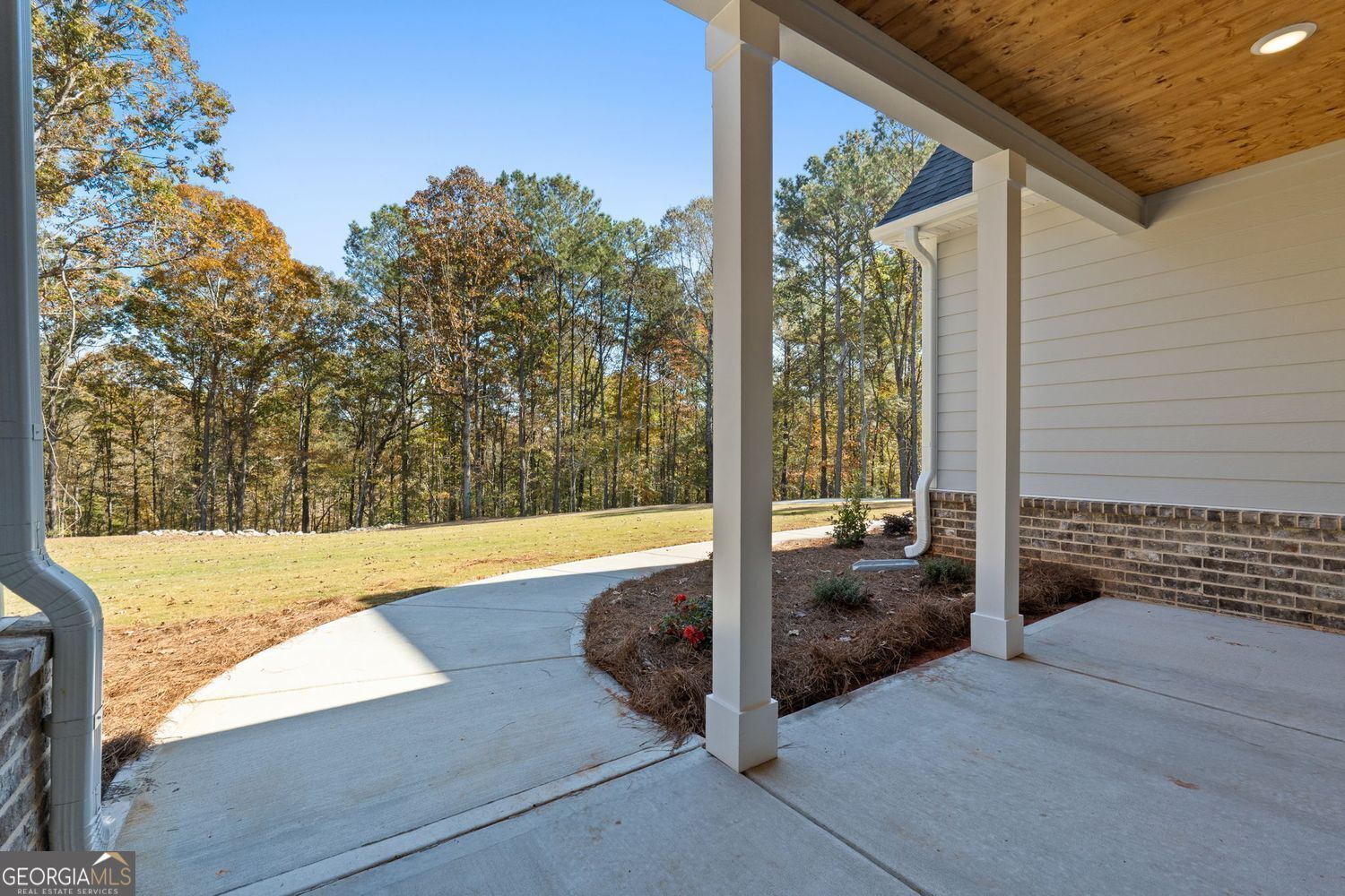 1544 English Road Forsyth, GA 31029 - Photo 7 of 53