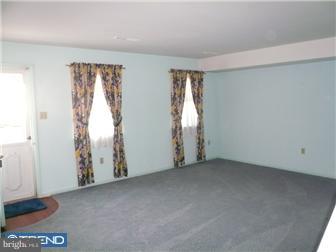 20 Cayuga Court Reading, PA 19607 - Photo 3 of 12 Gallery Image 3