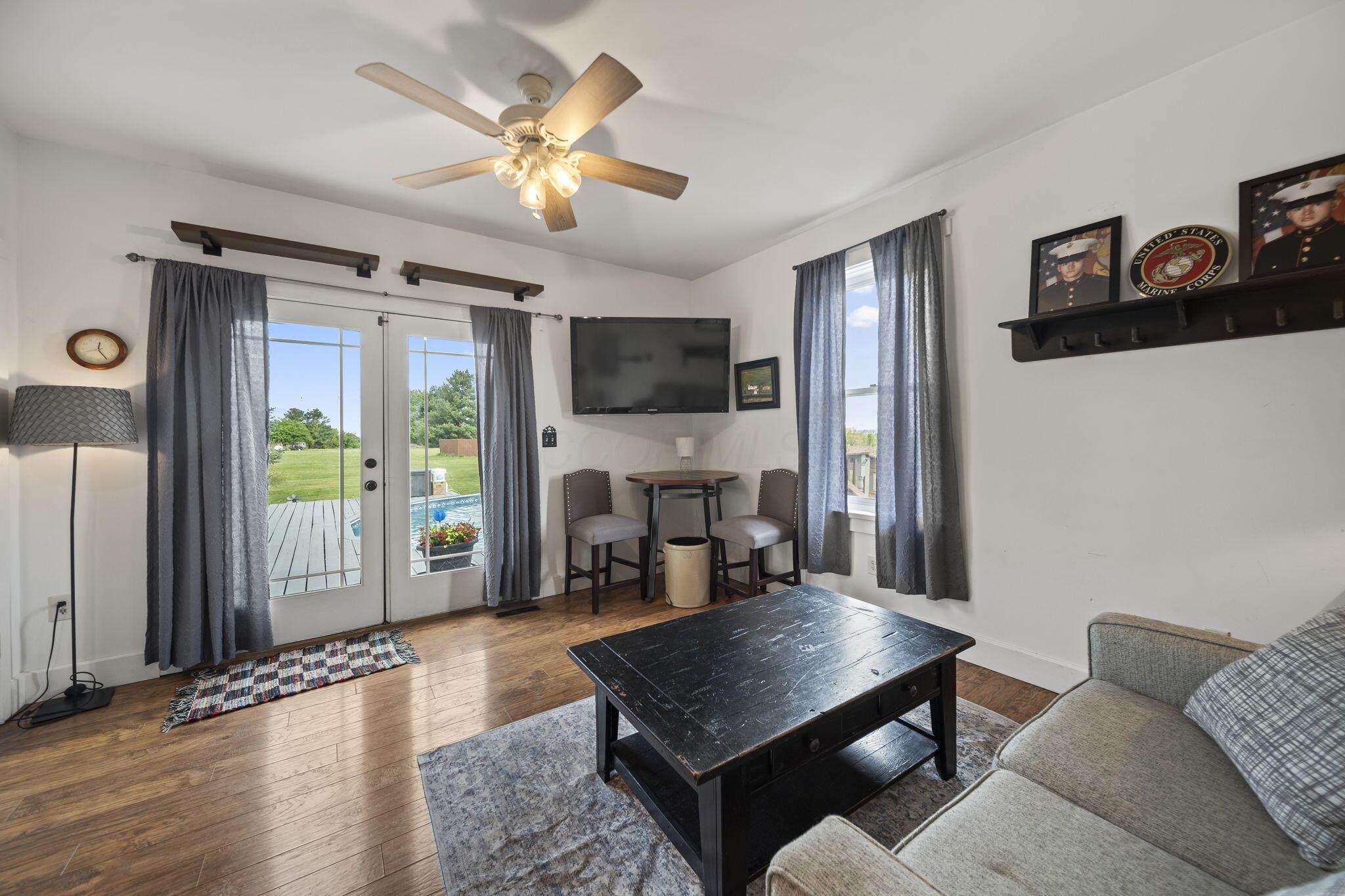 29814 Wolfe Road Circleville, OH 43113 - Photo 53 of 95 LIVING ROOM 2