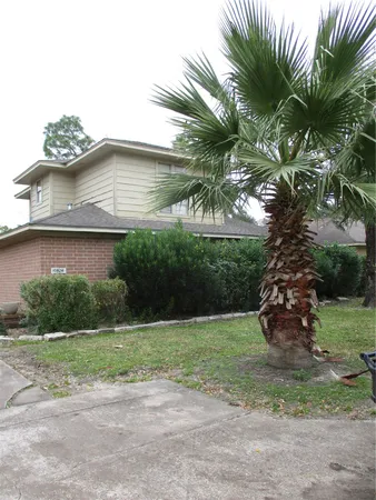 $1,319 | 10826 Sugar Hill Drive, Unit B, Houston, TX 77042
